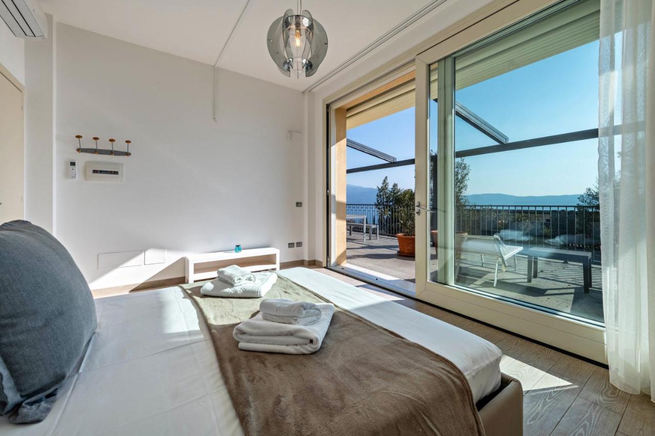 Residence Virgilio Green Toscolano Maderno Buitenkant foto